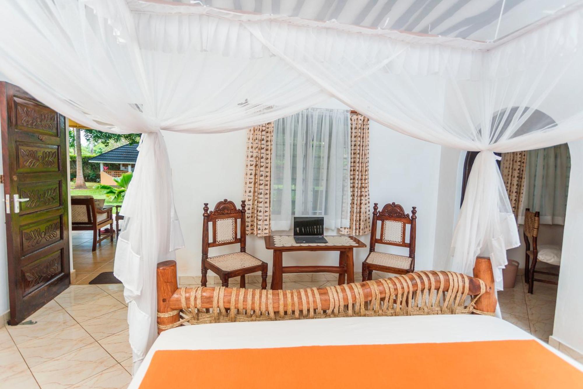 Diani Beach-Villa Kirsch Galu Luaran gambar