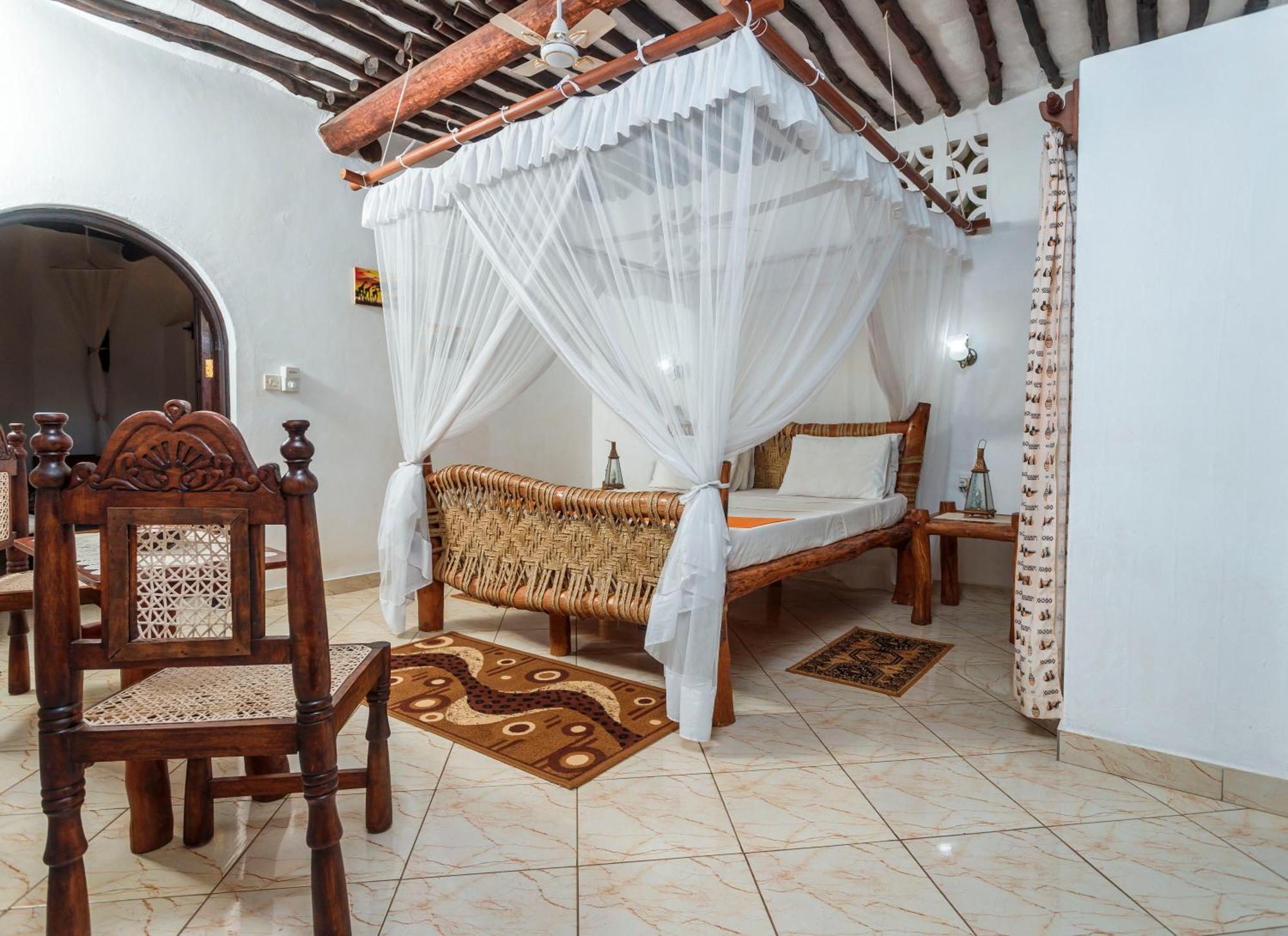 Diani Beach-Villa Kirsch Galu Luaran gambar