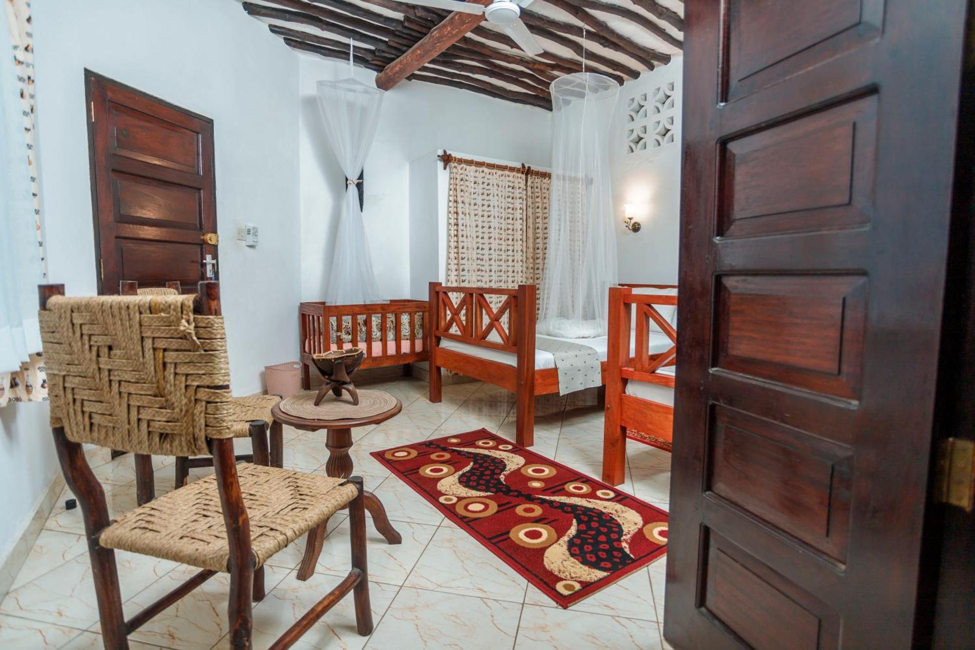 Diani Beach-Villa Kirsch Galu Luaran gambar